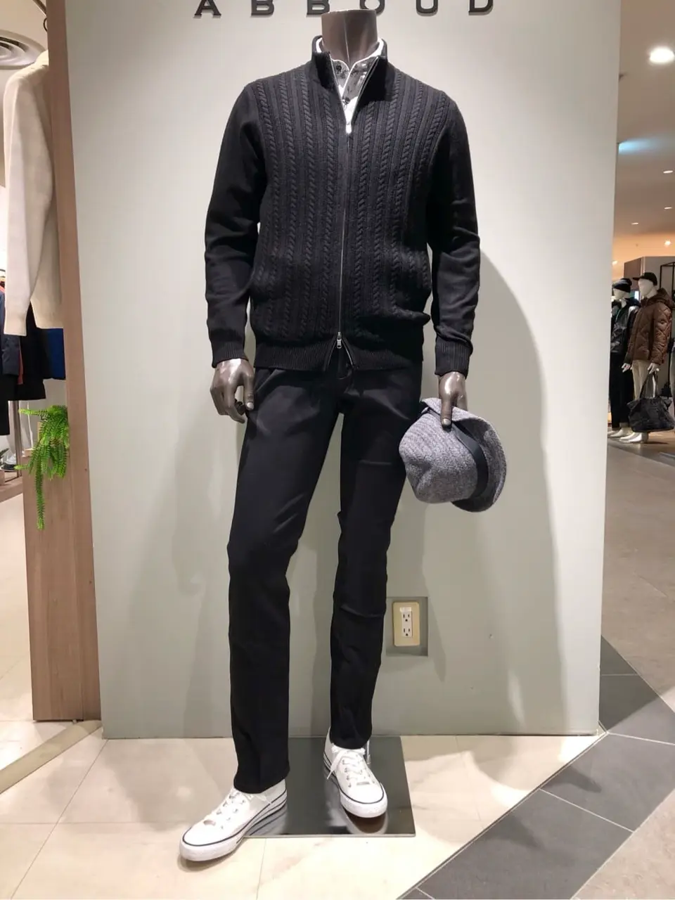 JOSEPH ABBOUD 川田 コーディネート画像