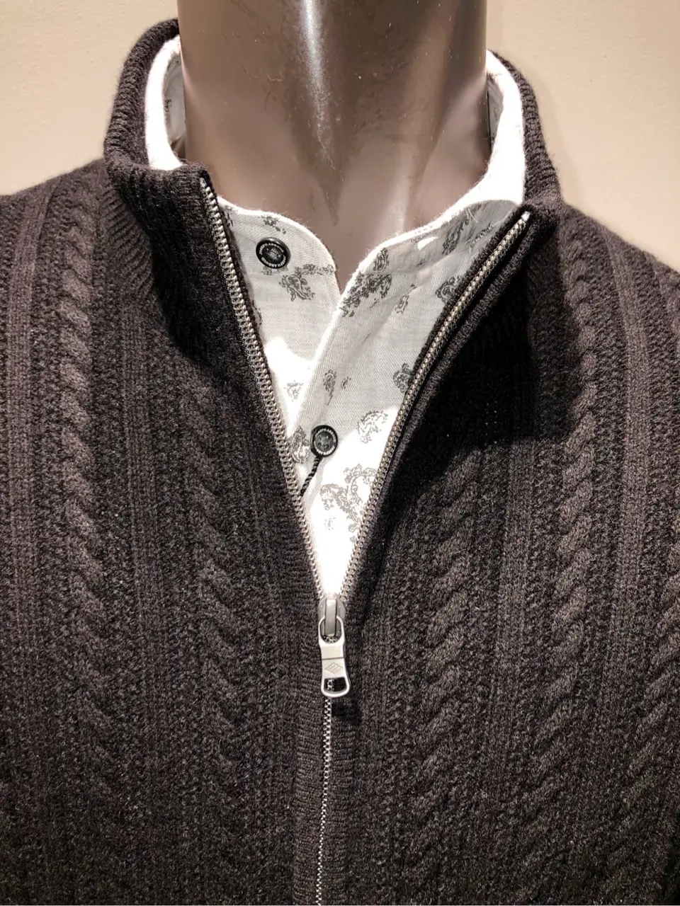 JOSEPH ABBOUD 川田 コーディネート画像