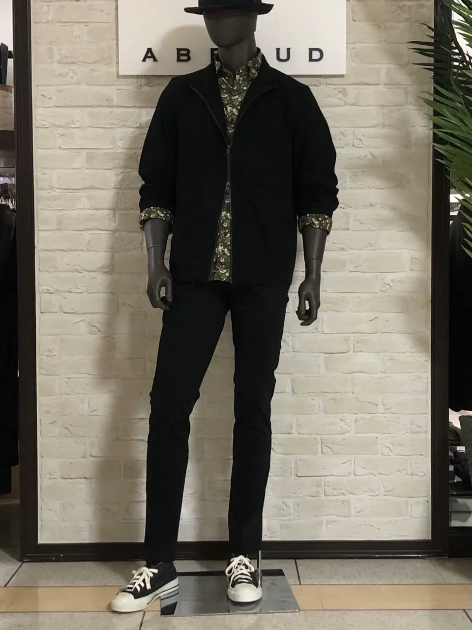 JOSEPH ABBOUD 山口 コーディネート画像