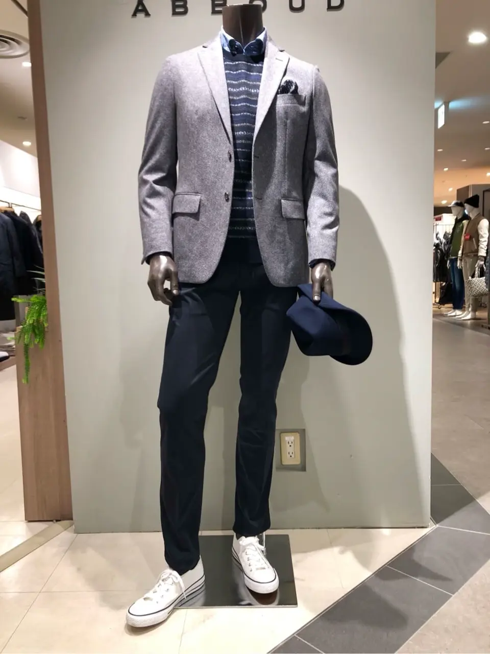 JOSEPH ABBOUD 川田 コーディネート画像