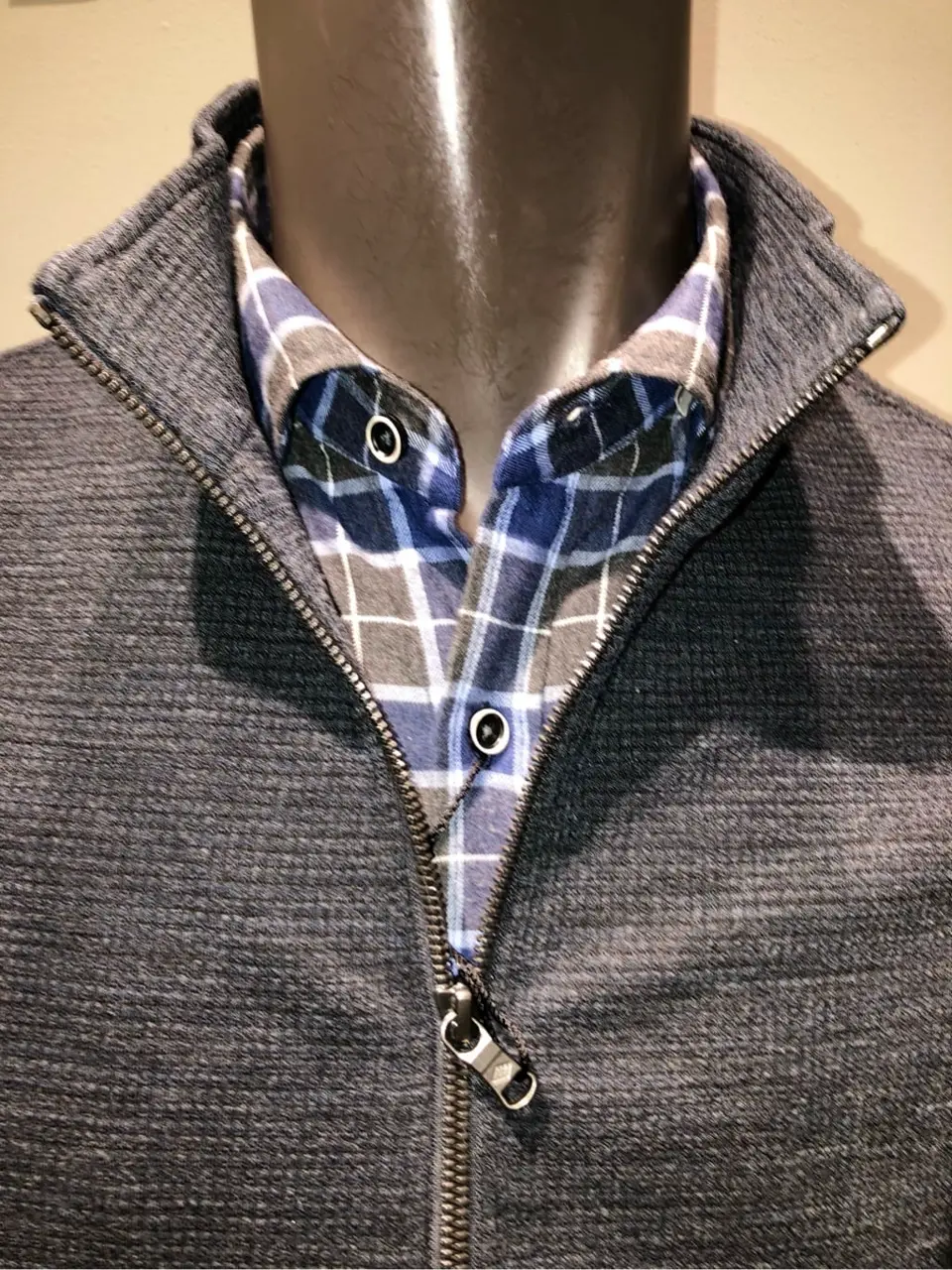 JOSEPH ABBOUD 川田 コーディネート画像