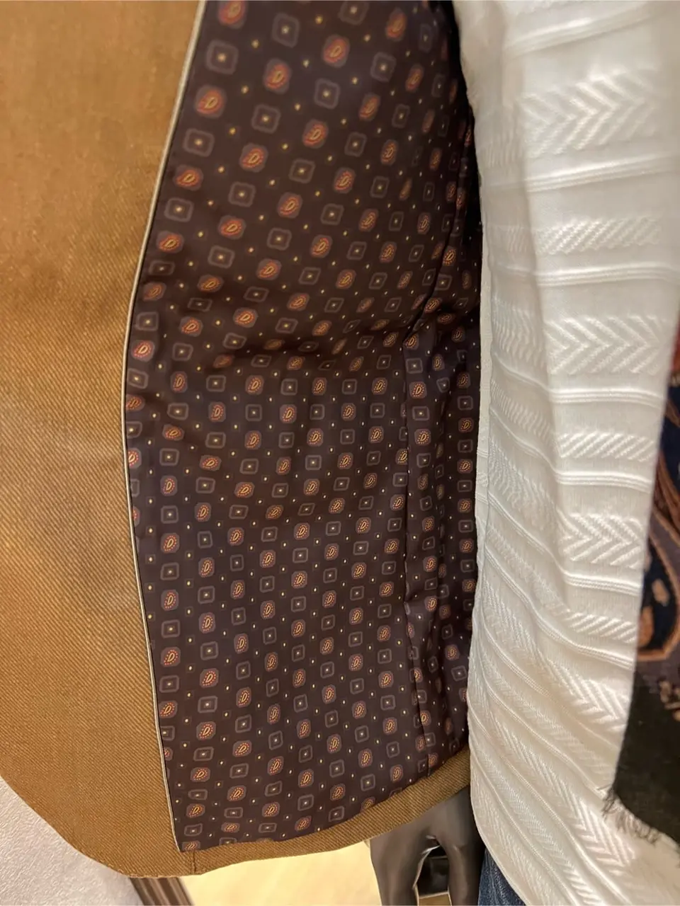 JOSEPH ABBOUD 上條 コーディネート画像