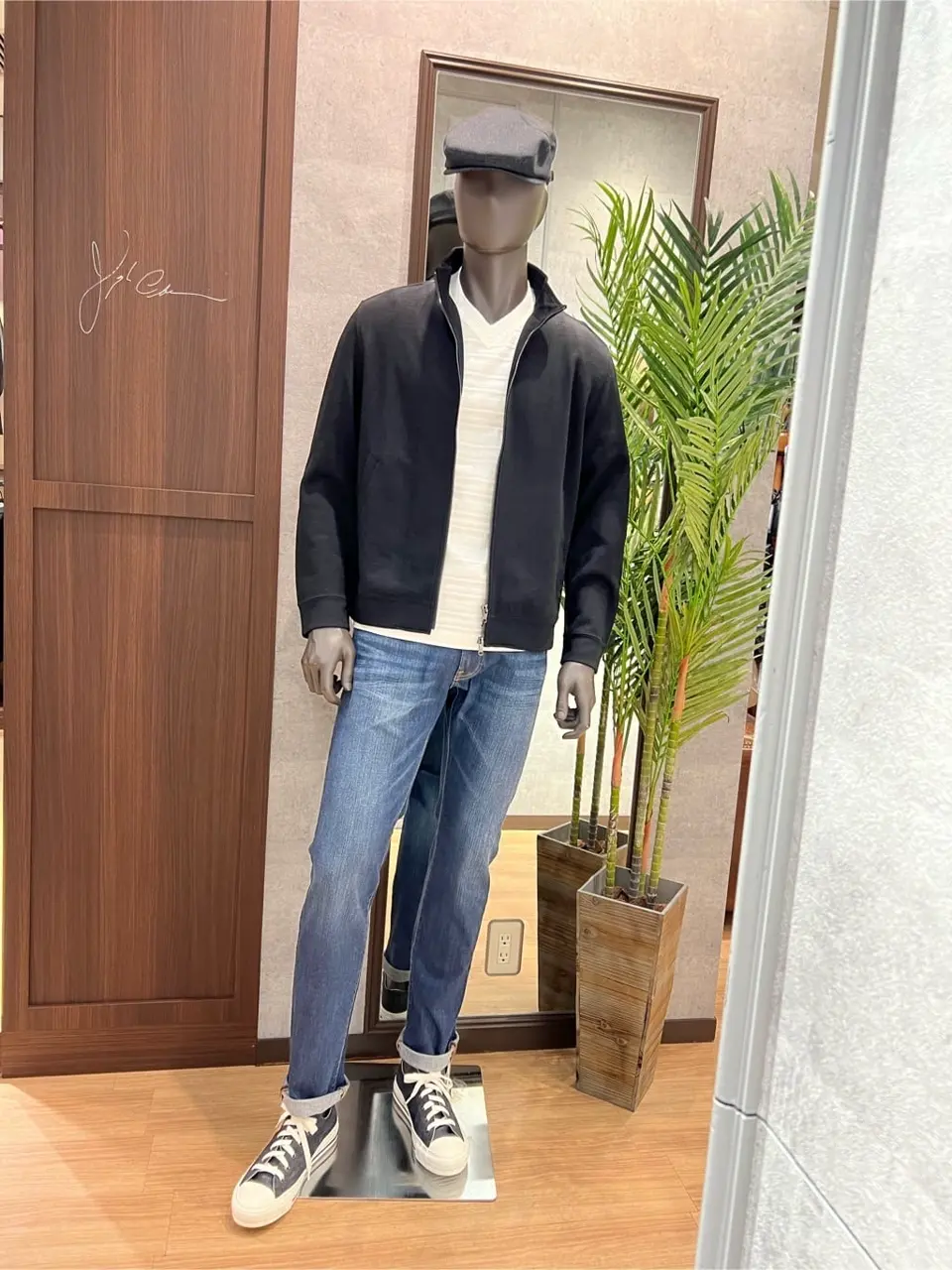 JOSEPH ABBOUD 上條 コーディネート画像