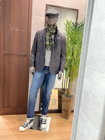 JOSEPH ABBOUD 上條 コーディネート画像