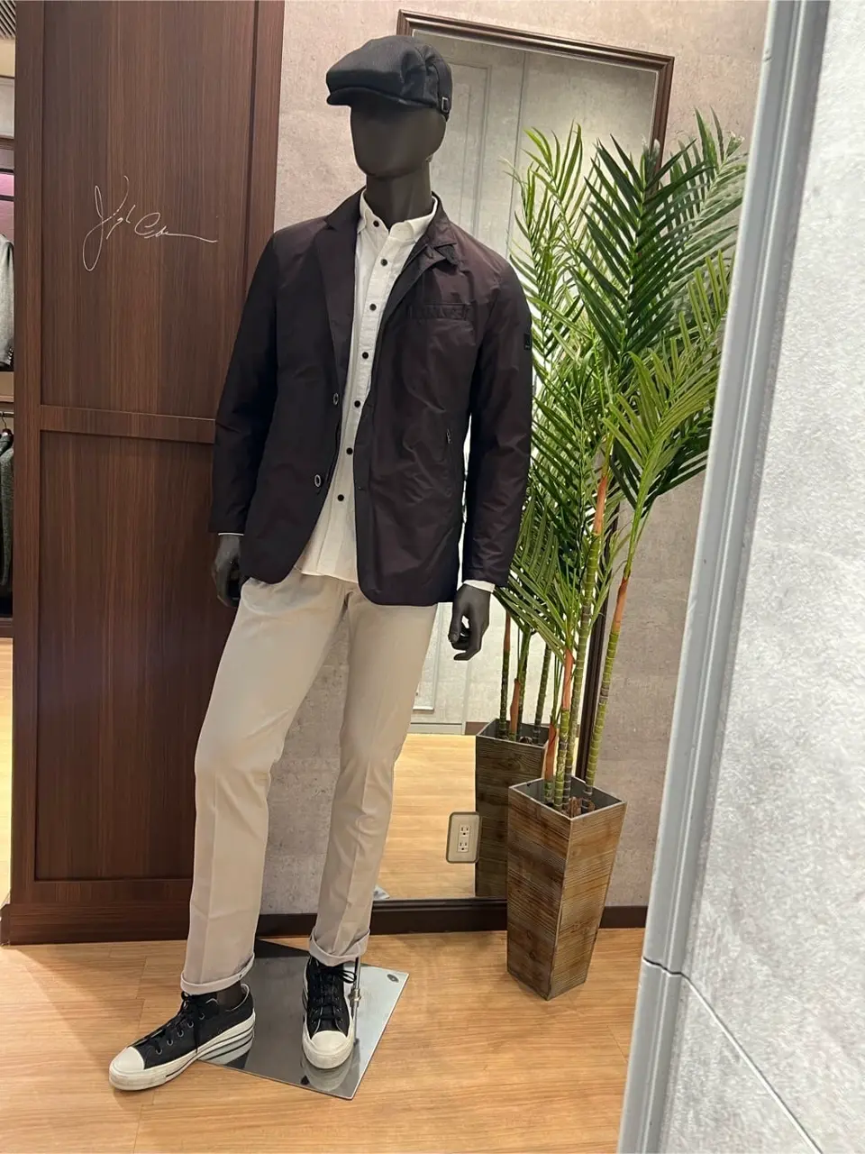 JOSEPH ABBOUD 上條 コーディネート画像