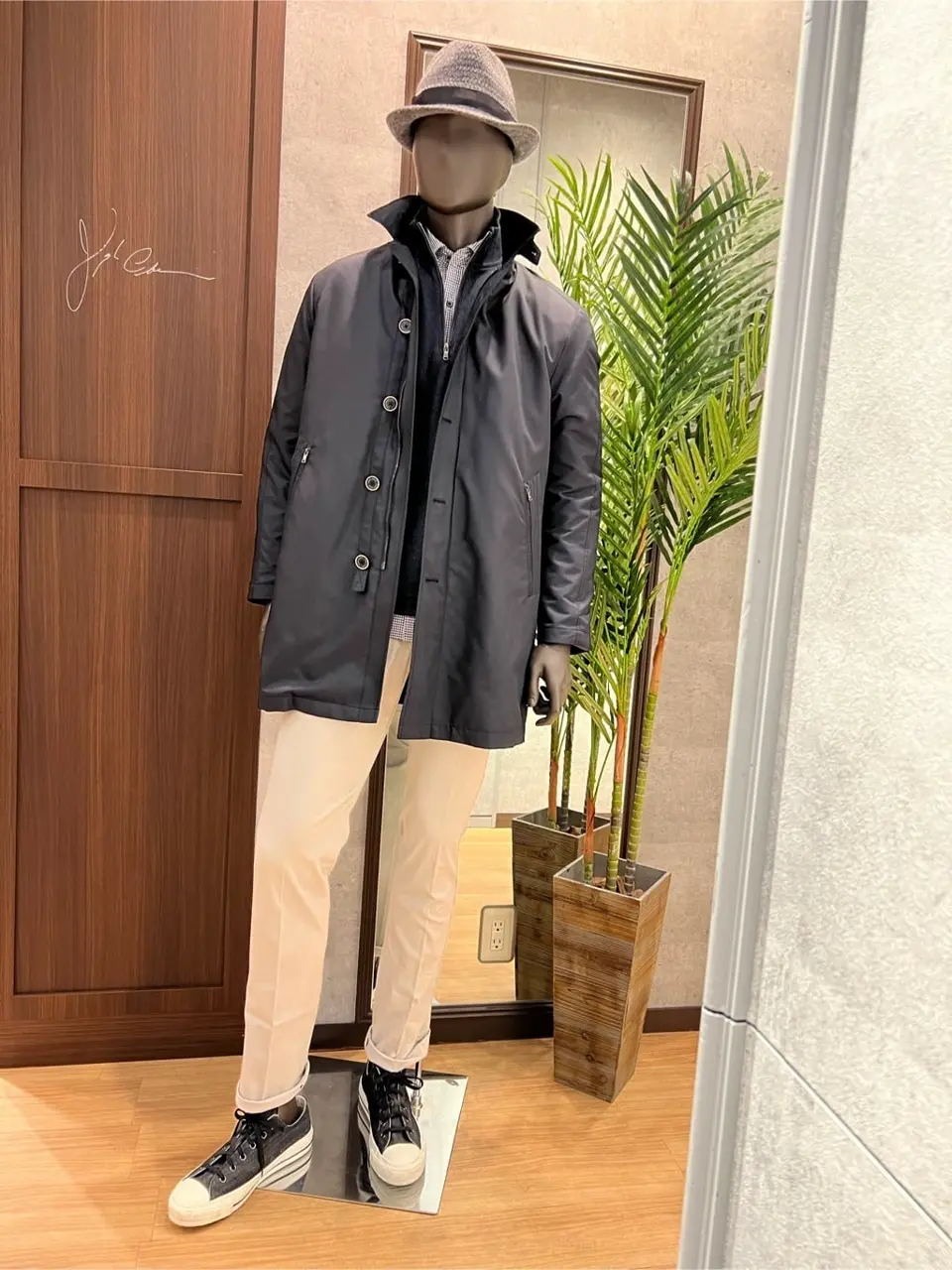 JOSEPH ABBOUD 上條 コーディネート画像