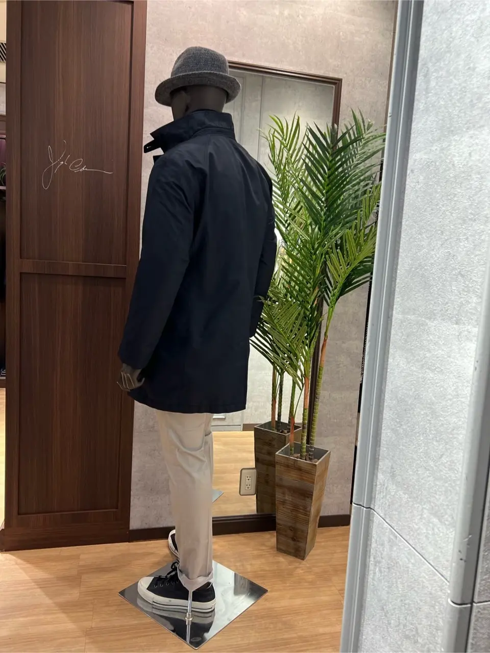 JOSEPH ABBOUD 上條 コーディネート画像