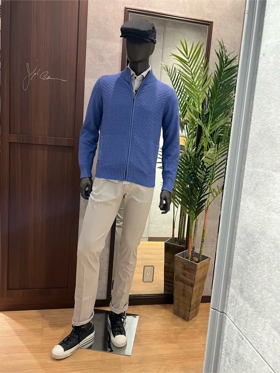 JOSEPH ABBOUD 上條 コーディネート画像