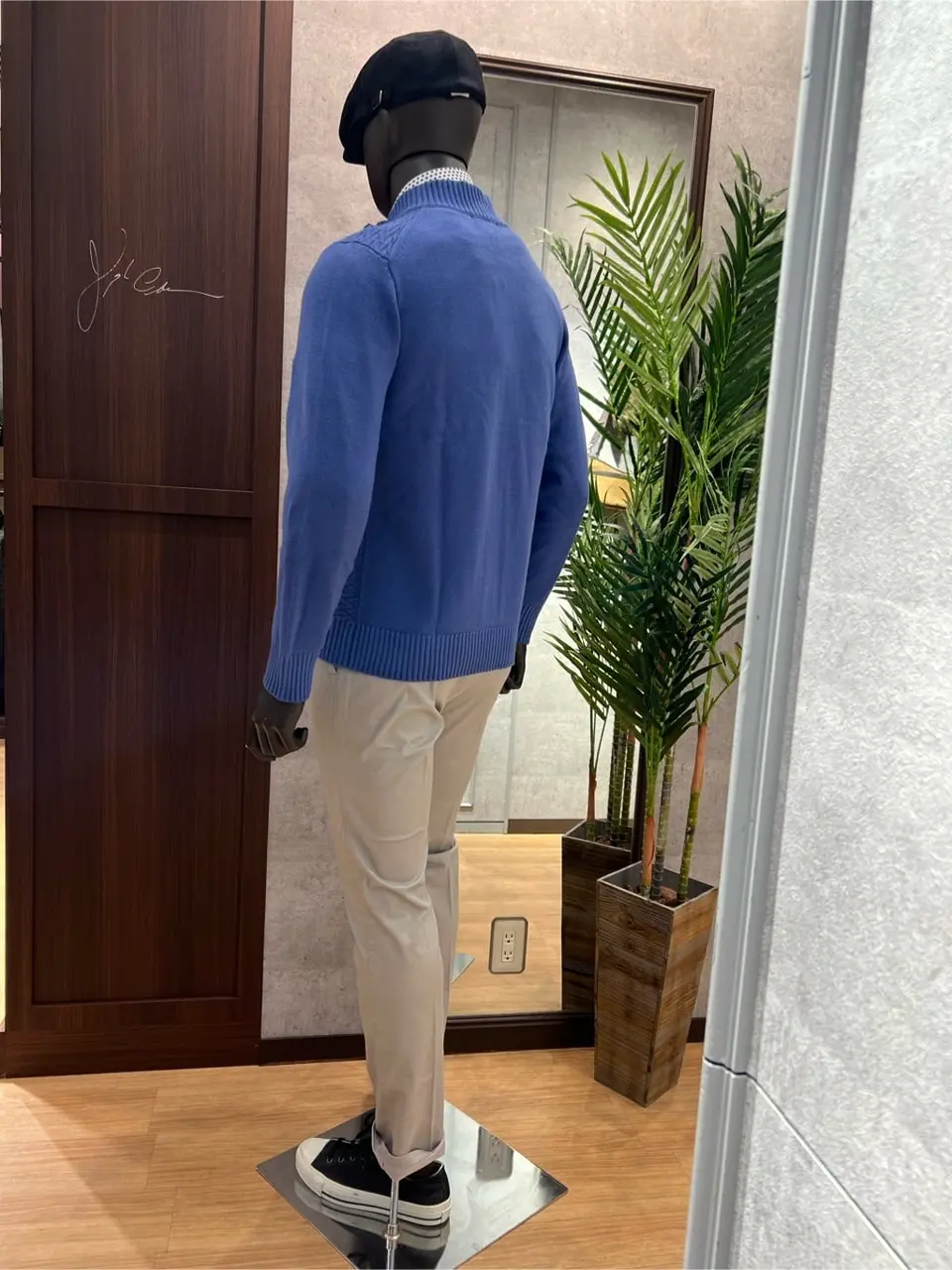 JOSEPH ABBOUD 上條 コーディネート画像