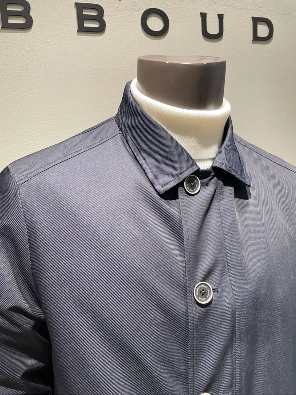 JOSEPH ABBOUD 伊津野 コーディネート画像