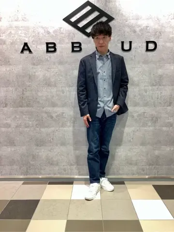 JOSEPH ABBOUD 足立 コーディネート画像