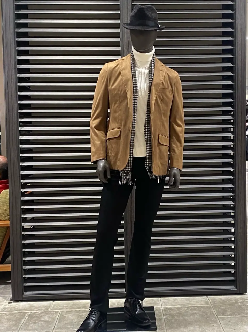 JOSEPH ABBOUD 柳原 コーディネート画像