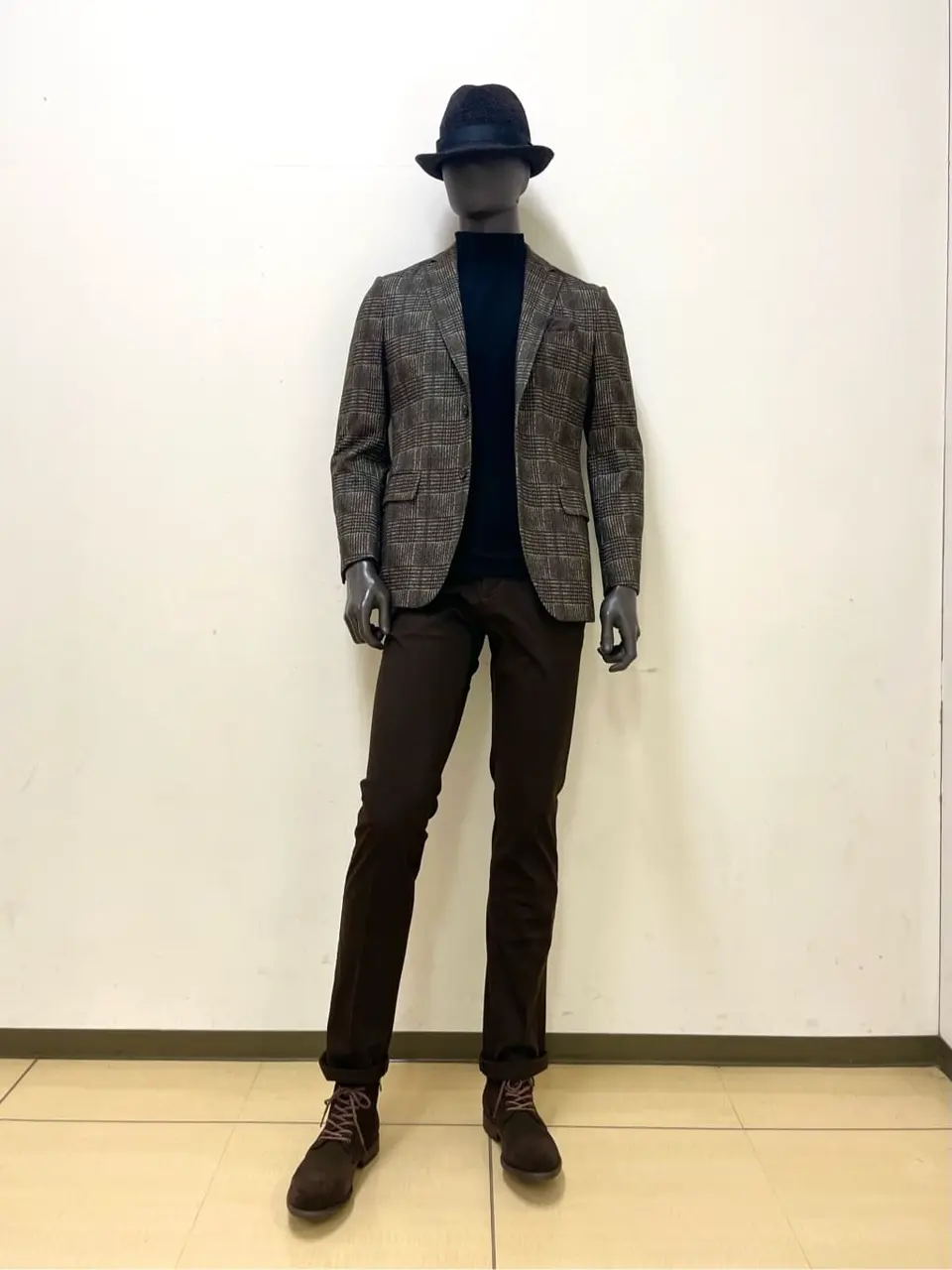 JOSEPH ABBOUD 金本 コーディネート画像