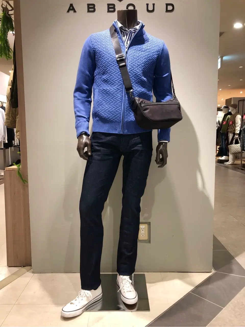 JOSEPH ABBOUD 川田 コーディネート画像