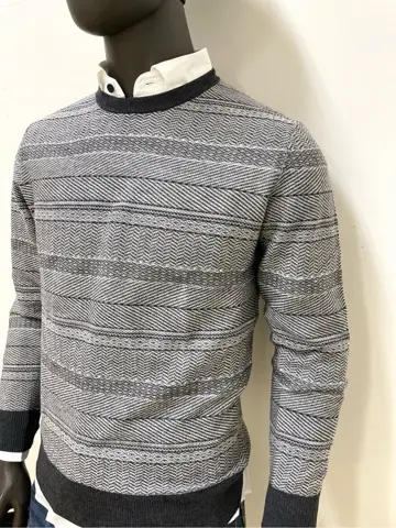 JOSEPH ABBOUD 金本 コーディネート画像