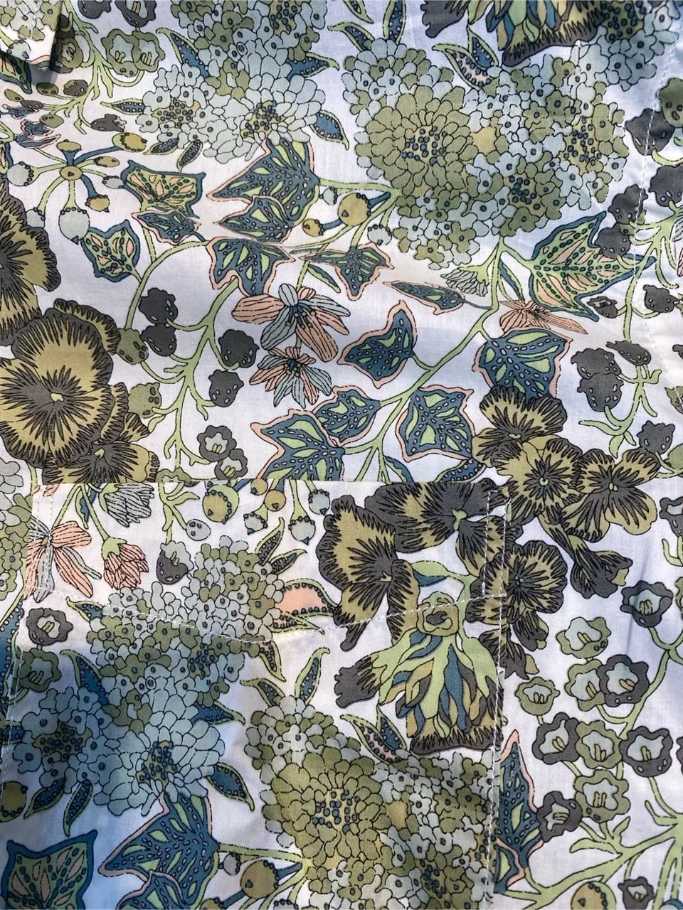 JOSEPH ABBOUD 坪井 コーディネート画像