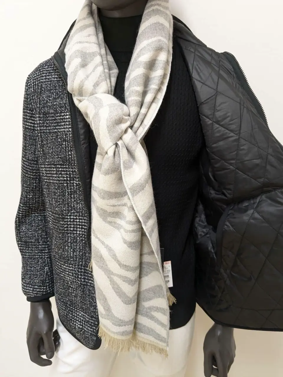 JOSEPH ABBOUD 大久 コーディネート画像