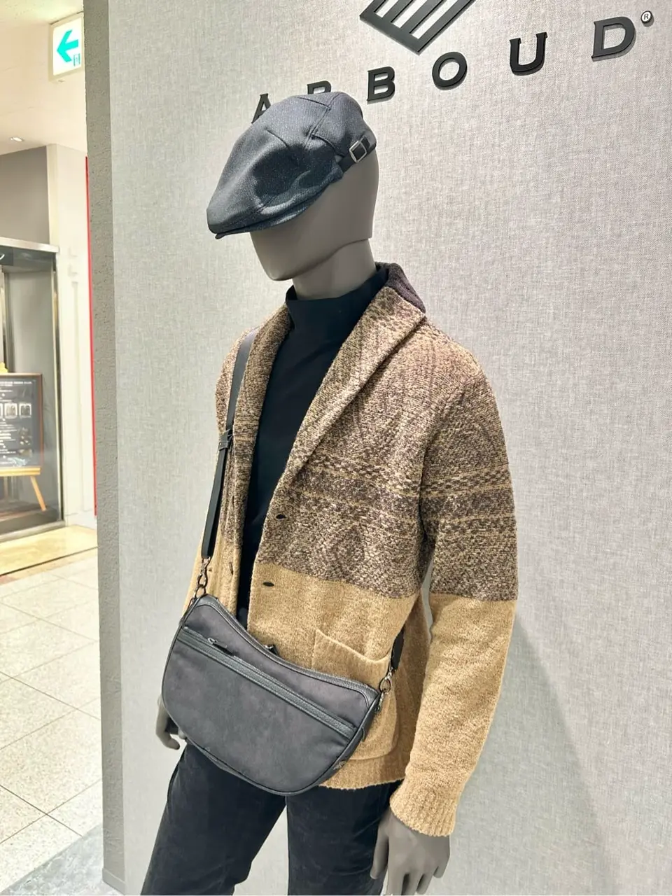 JOSEPH ABBOUD 上田 コーディネート画像