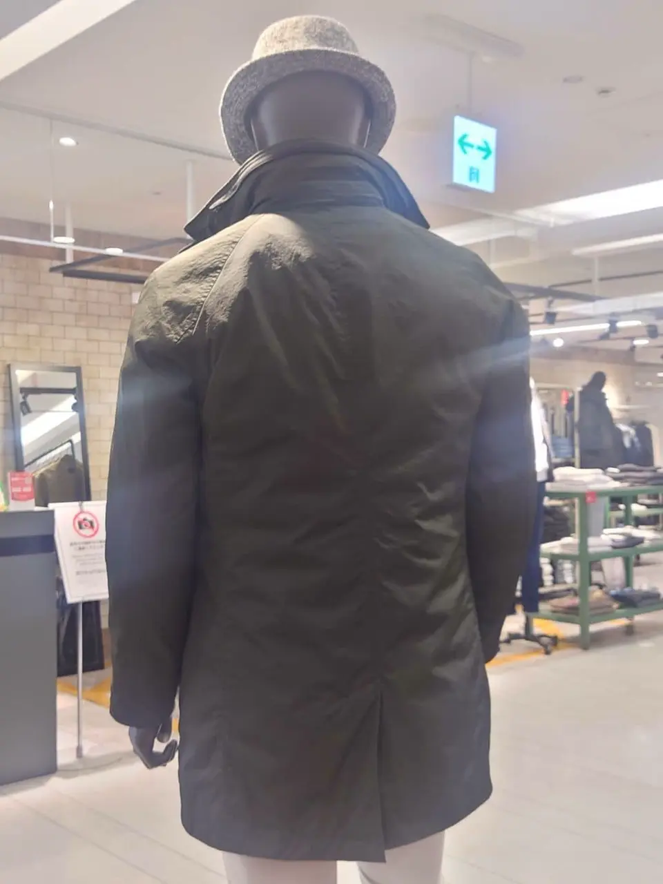 JOSEPH ABBOUD 三宅 コーディネート画像