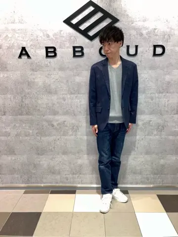 JOSEPH ABBOUD 足立 コーディネート画像