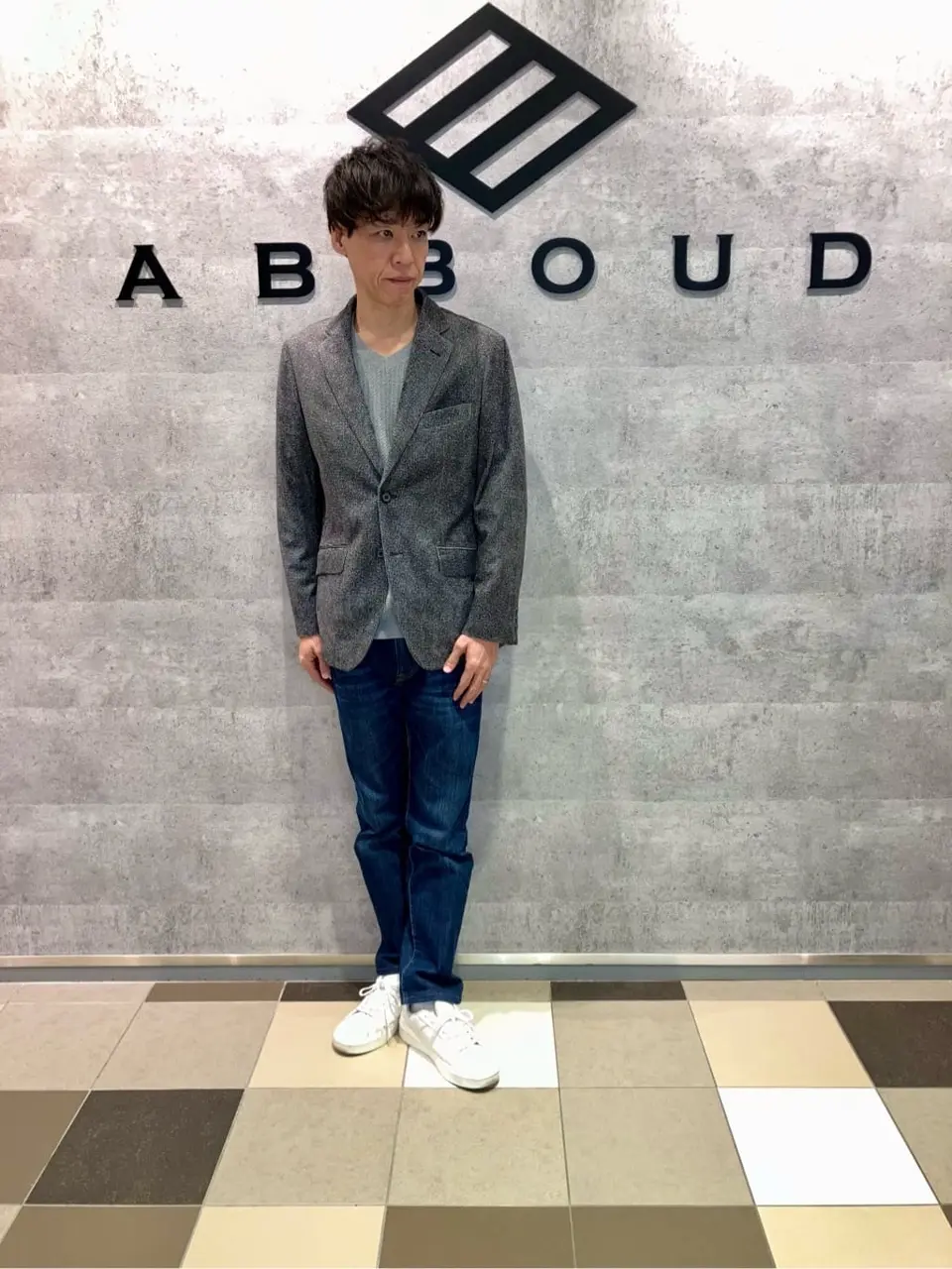 JOSEPH ABBOUD 足立 コーディネート画像