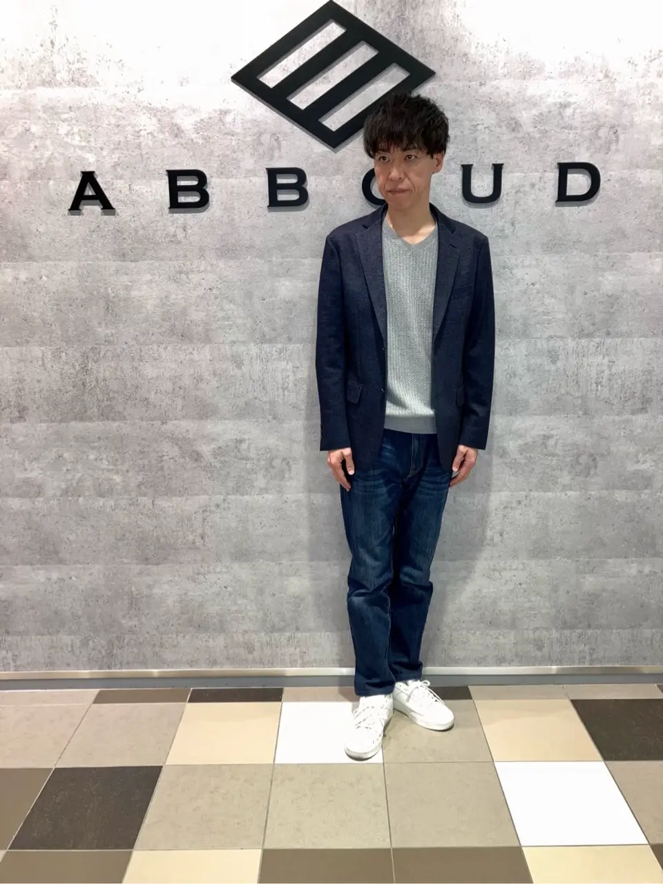 JOSEPH ABBOUD 足立 コーディネート画像