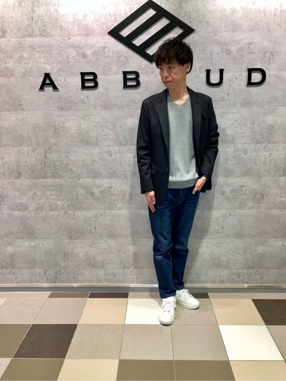 JOSEPH ABBOUD 足立 コーディネート画像