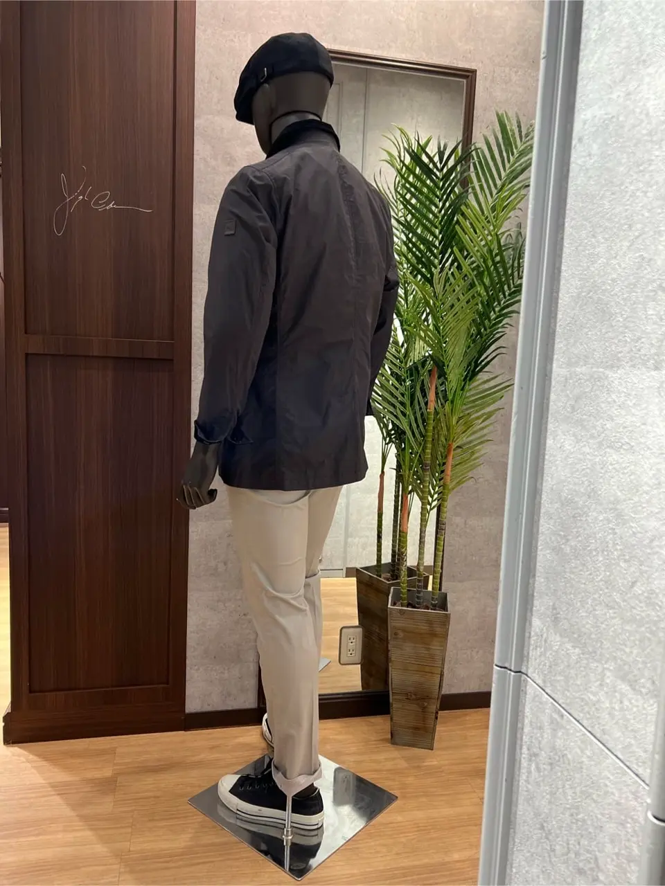 JOSEPH ABBOUD 上條 コーディネート画像