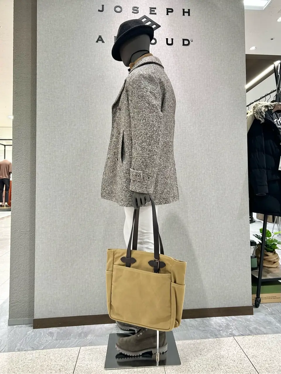 JOSEPH ABBOUD 上田 コーディネート画像