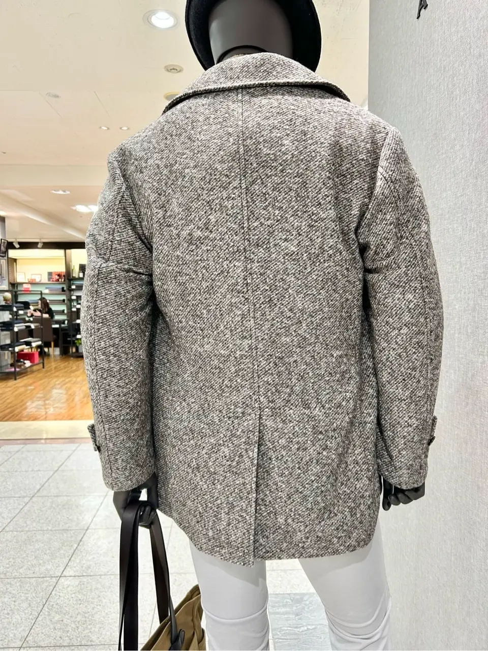 JOSEPH ABBOUD 上田 コーディネート画像