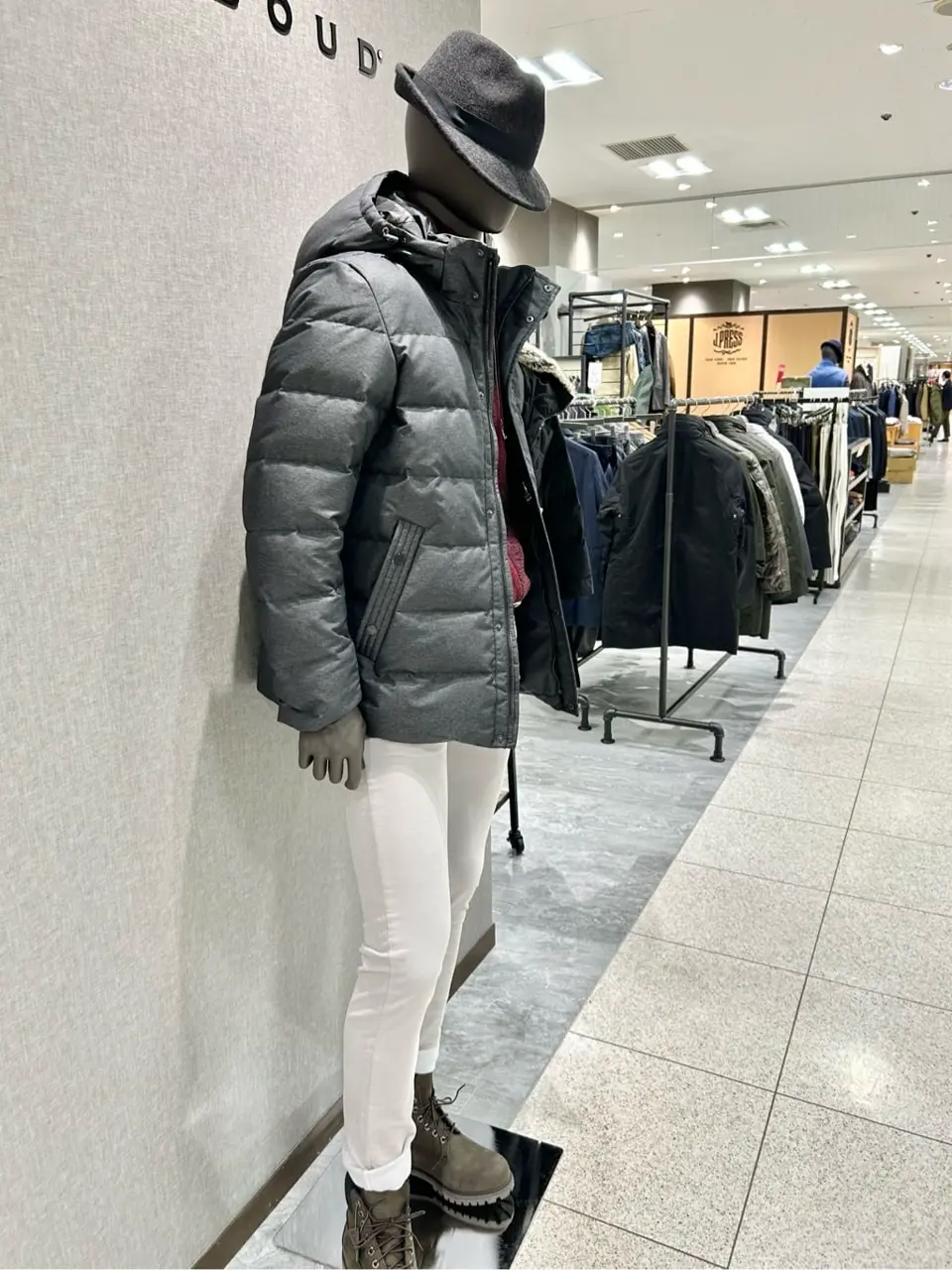 JOSEPH ABBOUD 上田 コーディネート画像