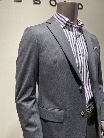 JOSEPH ABBOUD 伊津野 コーディネート画像