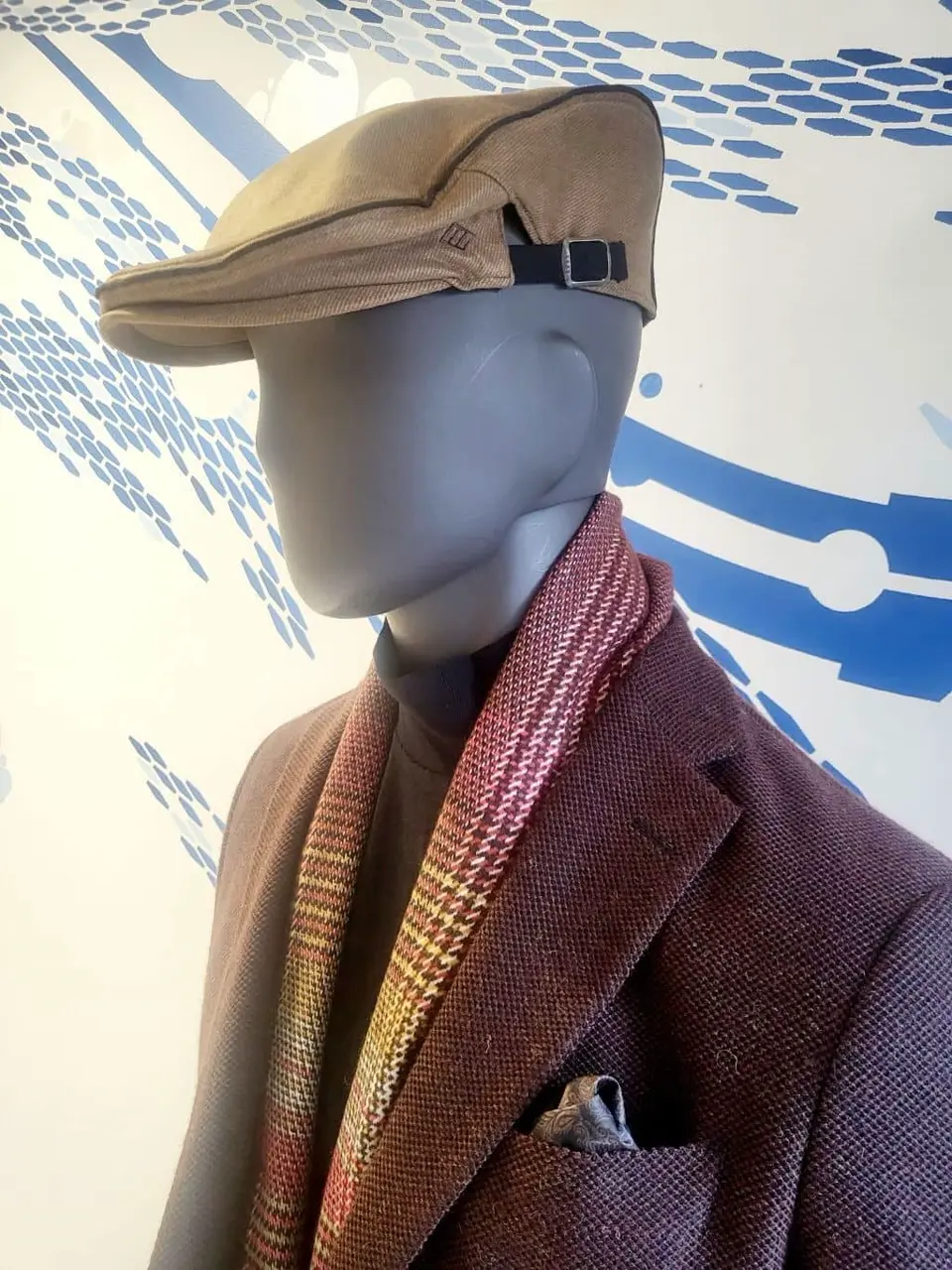 JOSEPH ABBOUD 亀井 コーディネート画像