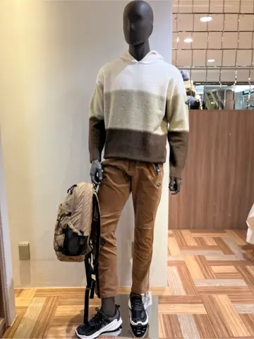 JOSEPH ABBOUD 小城 コーディネート画像