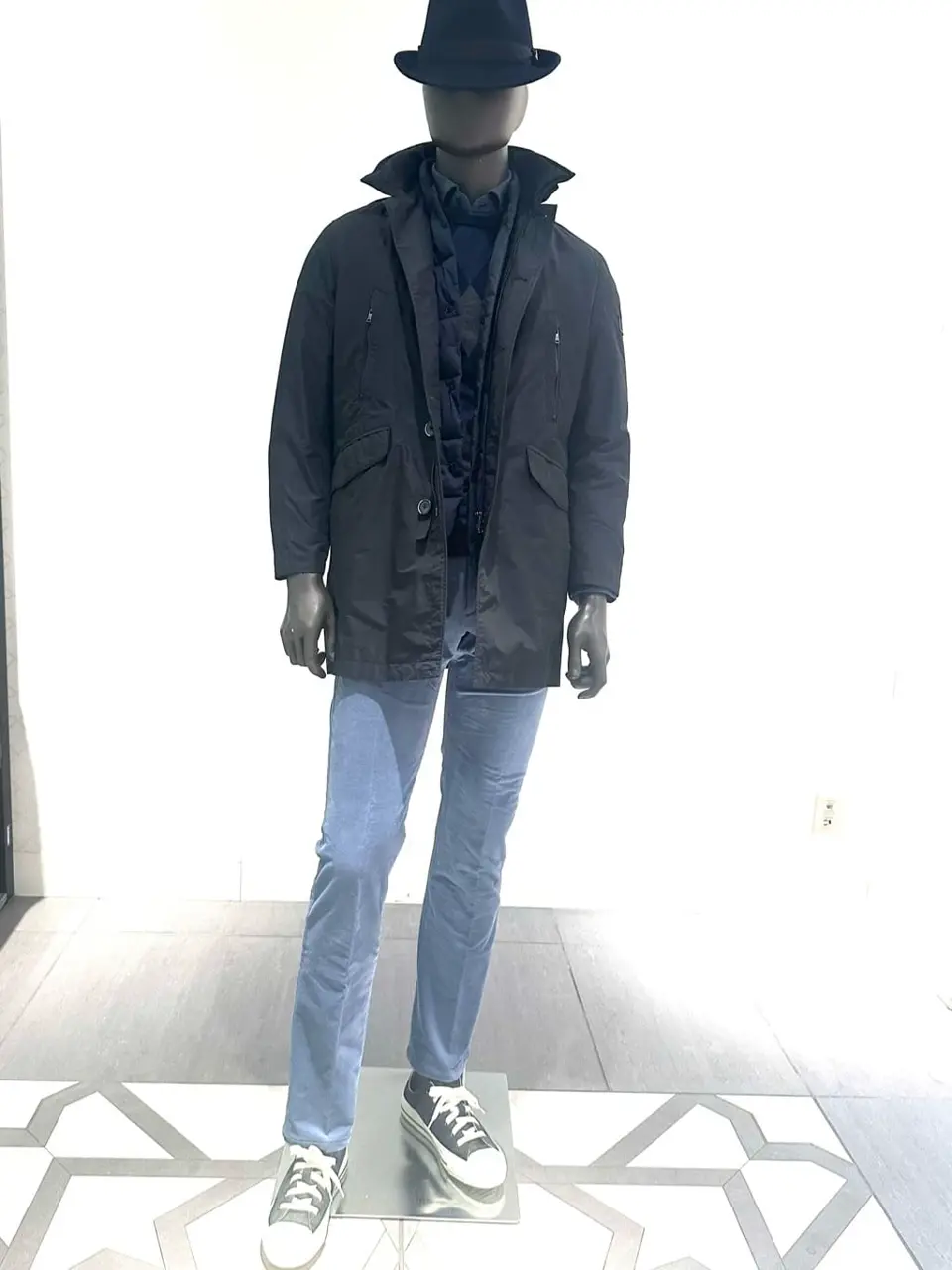 JOSEPH ABBOUD 石川 コーディネート画像