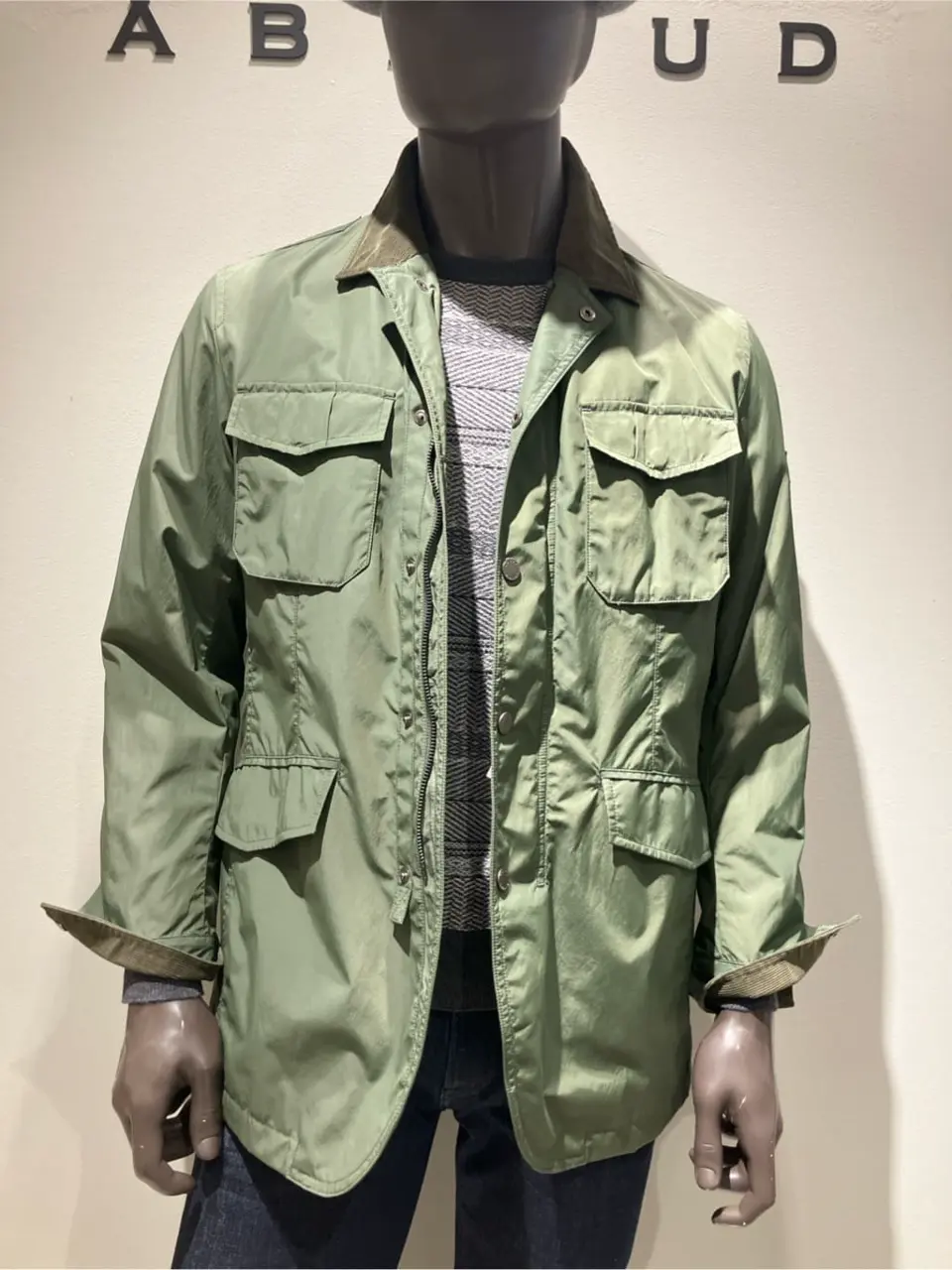 JOSEPH ABBOUD 伊津野 コーディネート画像