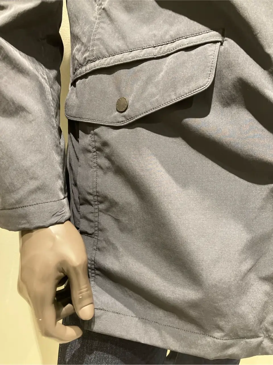 JOSEPH ABBOUD 伊津野 コーディネート画像