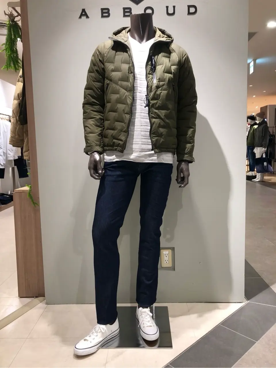 JOSEPH ABBOUD 川田 コーディネート画像