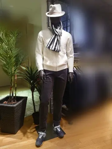 JOSEPH ABBOUD 大橋 コーディネート画像