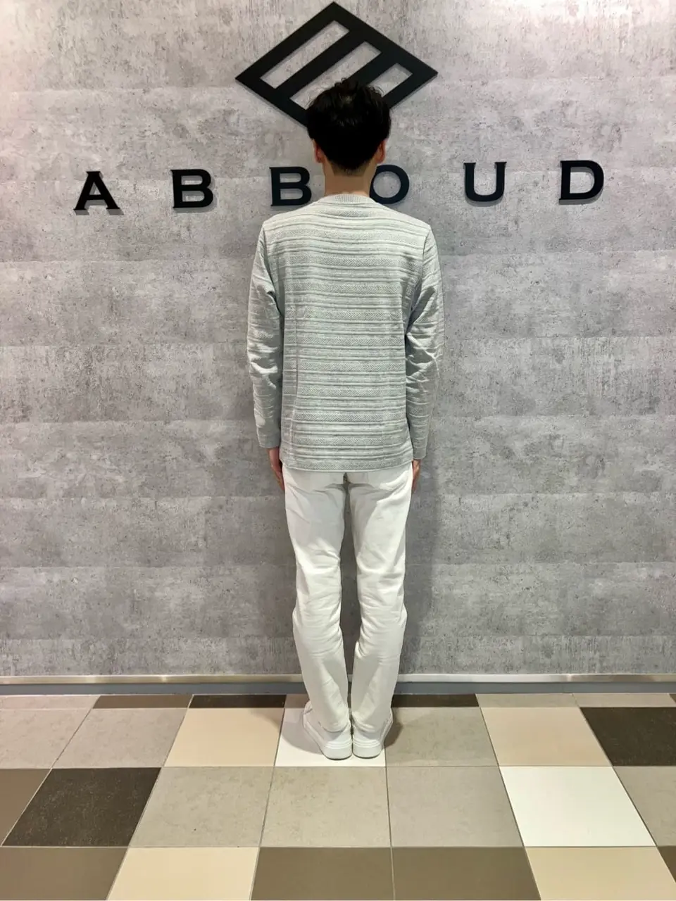 JOSEPH ABBOUD 足立 コーディネート画像