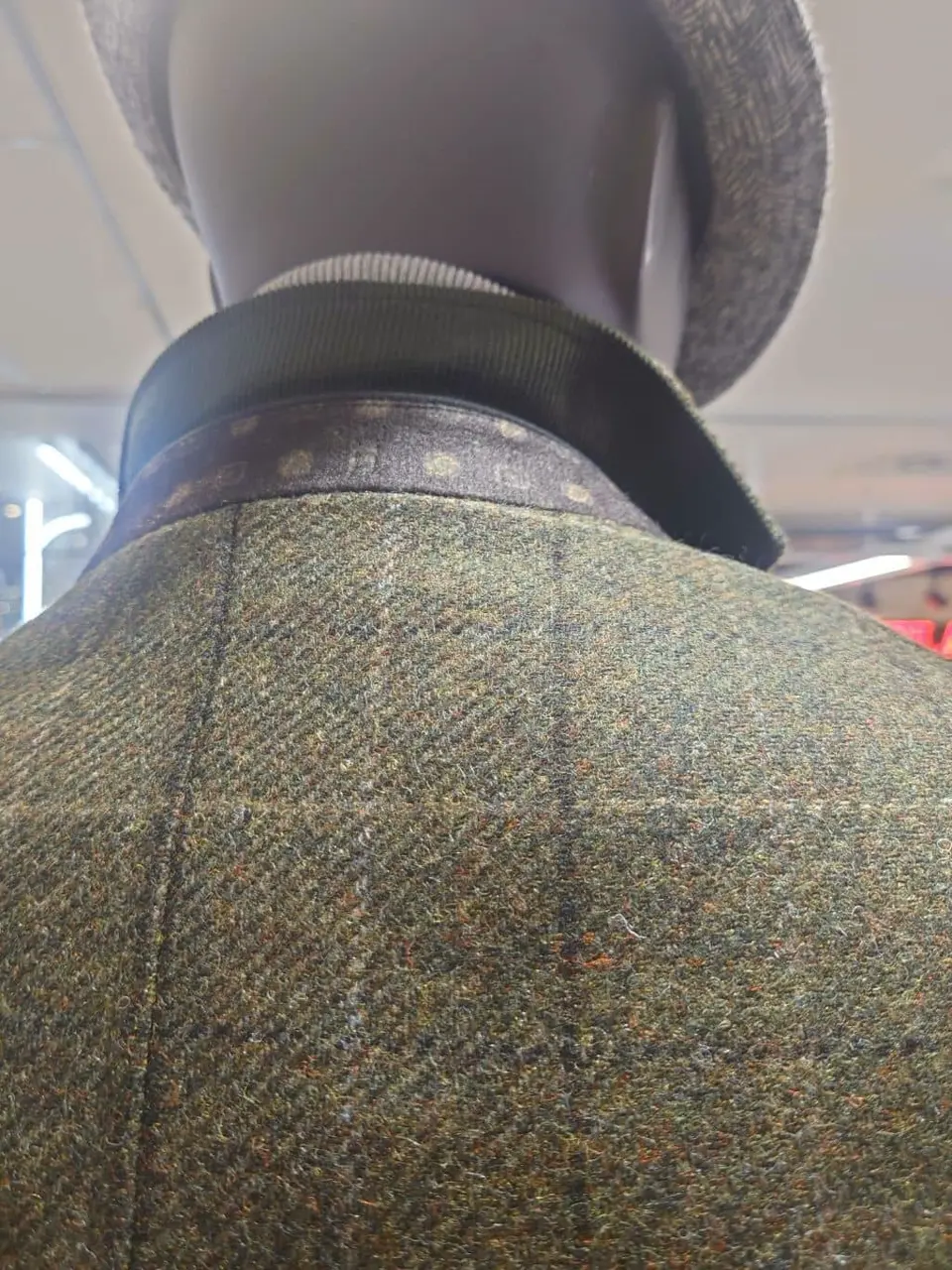 JOSEPH ABBOUD 三宅 コーディネート画像