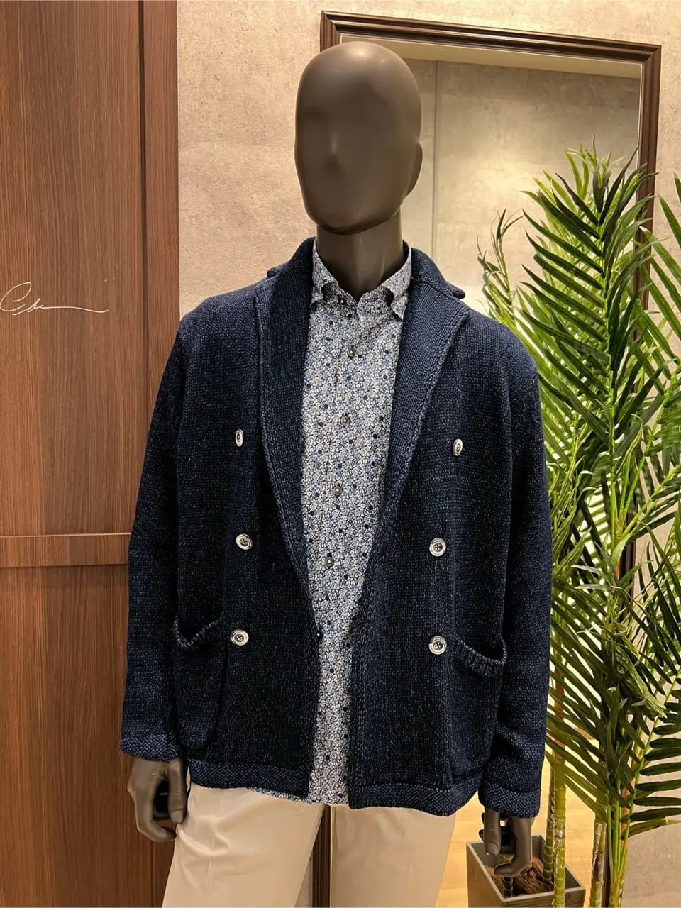 JOSEPH ABBOUD 上條 コーディネート画像