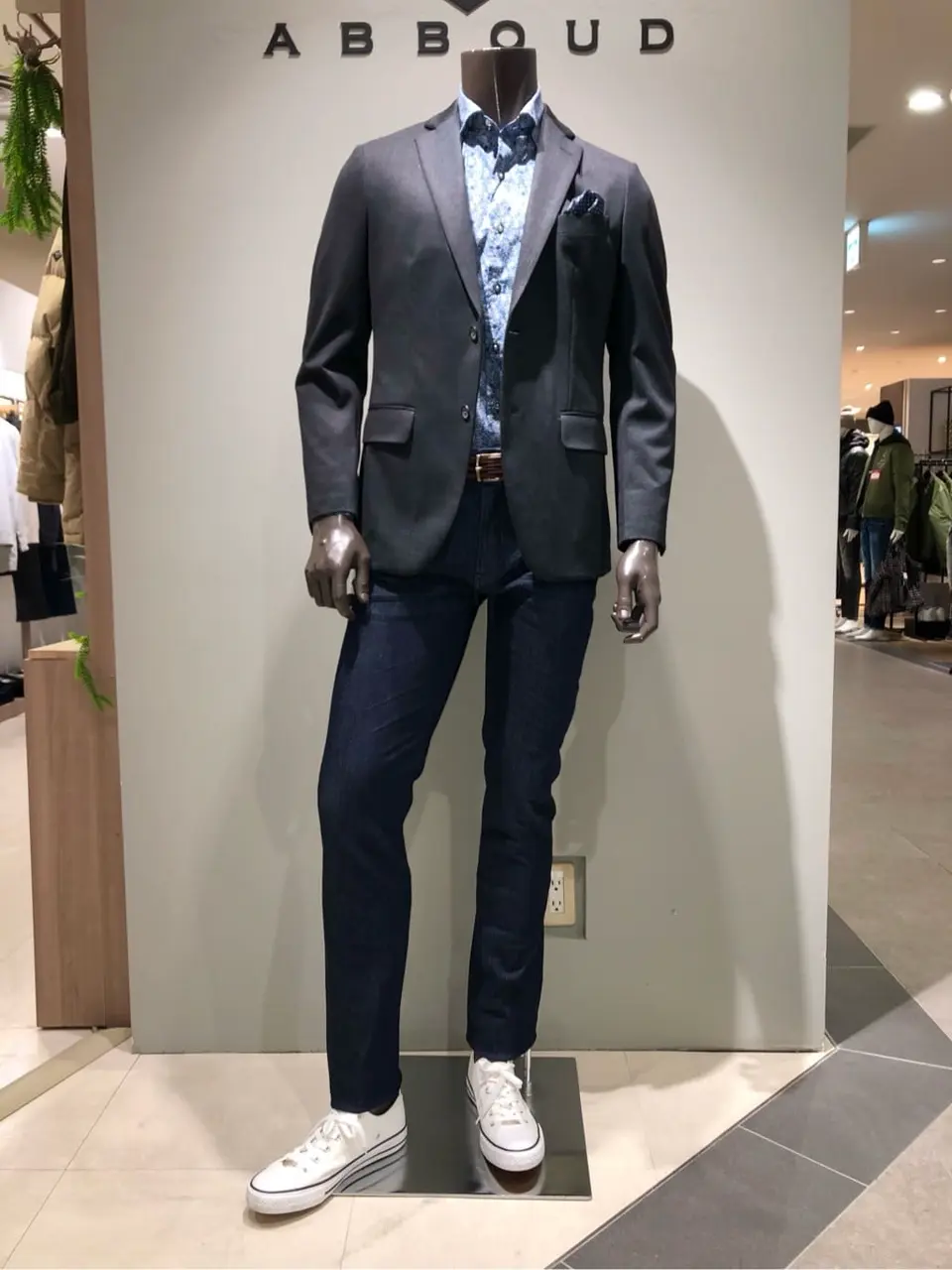 JOSEPH ABBOUD 川田 コーディネート画像