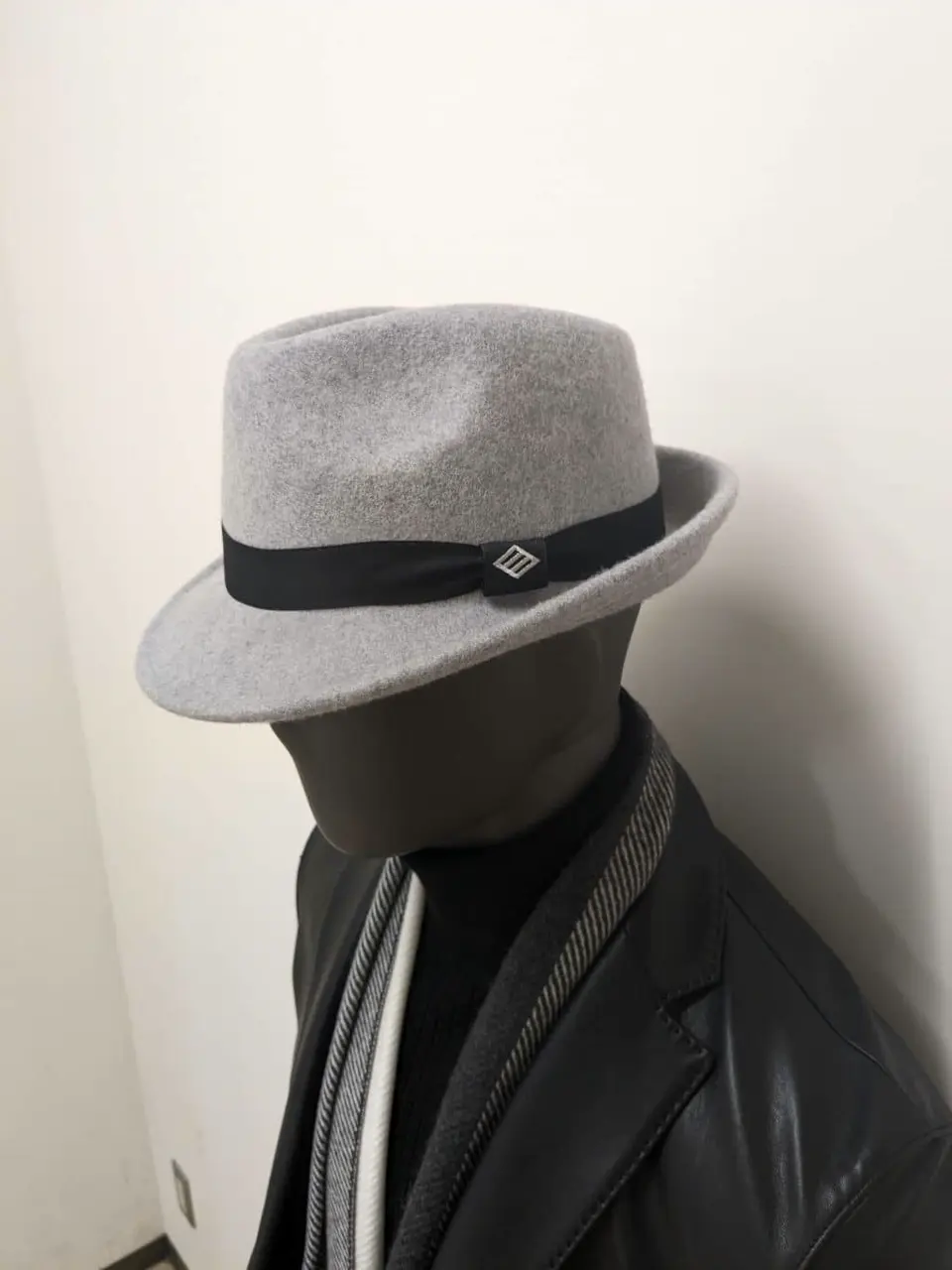 JOSEPH ABBOUD 大久 コーディネート画像