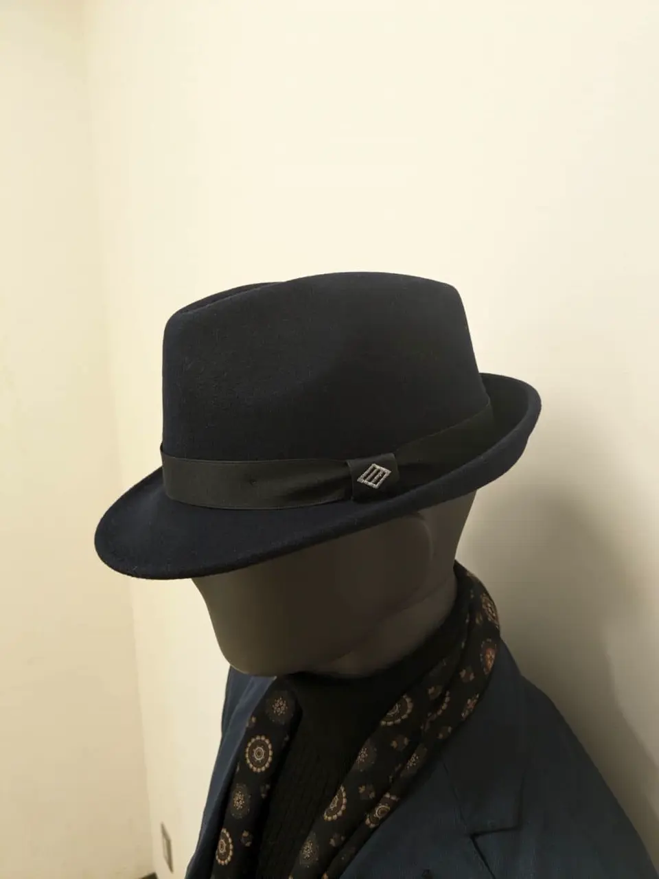 JOSEPH ABBOUD 大久 コーディネート画像