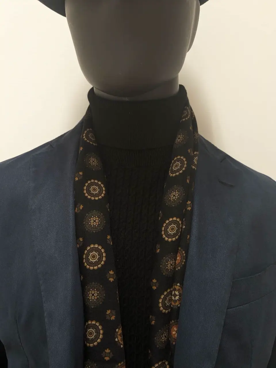 JOSEPH ABBOUD 大久 コーディネート画像