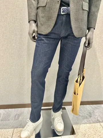 JOSEPH ABBOUD 上田 コーディネート画像