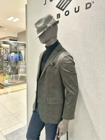 JOSEPH ABBOUD 上田 コーディネート画像