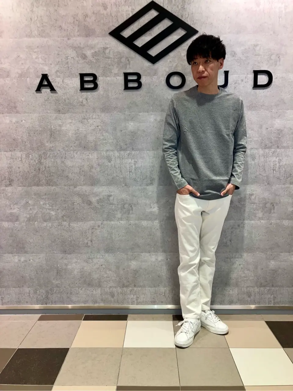 JOSEPH ABBOUD 足立 コーディネート画像