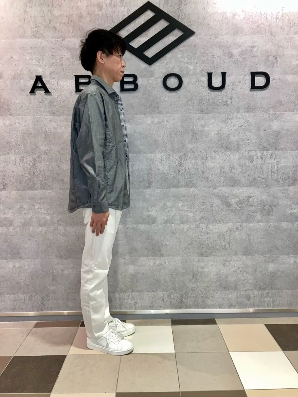 JOSEPH ABBOUD 足立 コーディネート画像